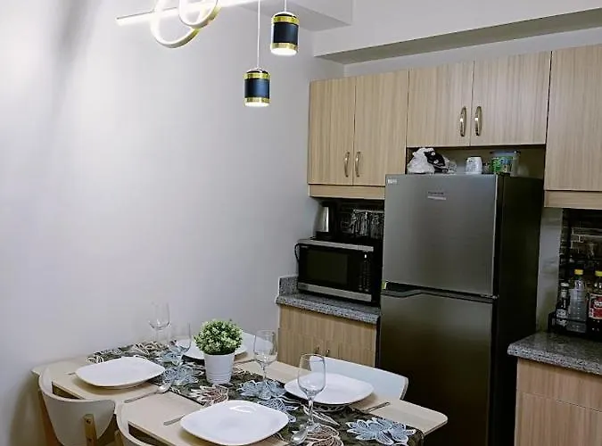 Spacious 1 Br Unit Near Naia Apartahotel Manila